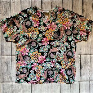 ▪️Floral Paisley Scrub Top▪️
